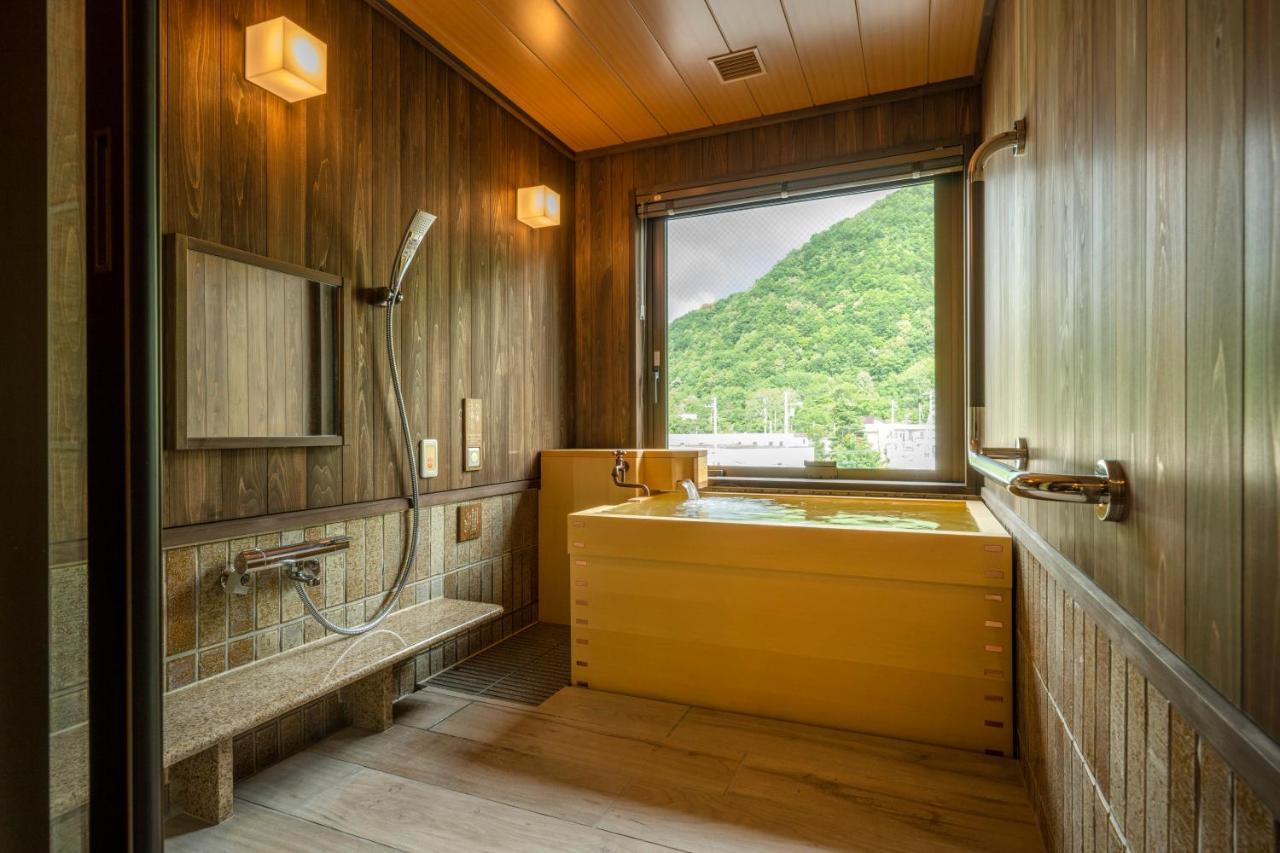 Отель Jozankei Onsen Yurakusoan Саппоро Экстерьер фото