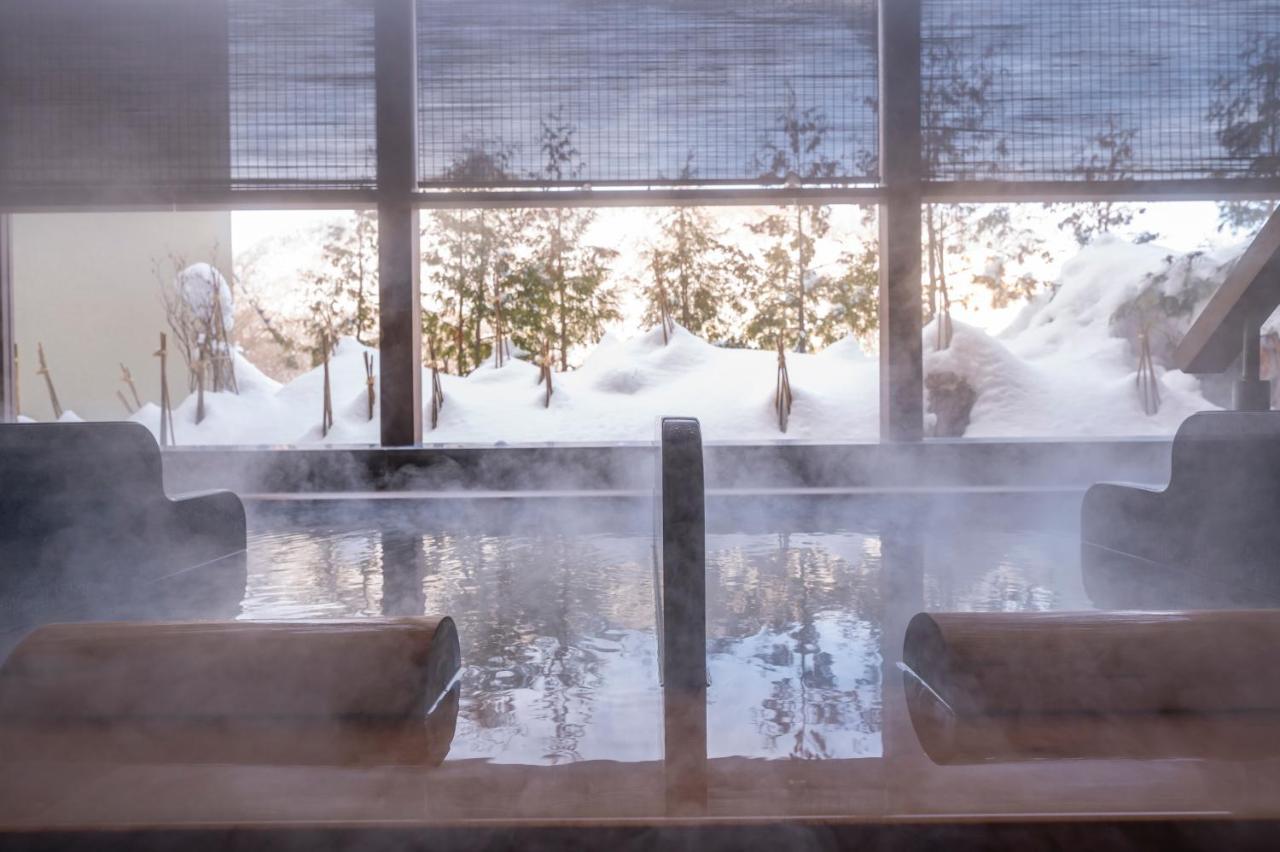 Отель Jozankei Onsen Yurakusoan Саппоро Экстерьер фото